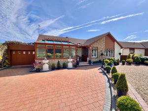 Photo 35- click for photo gallery